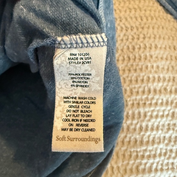 Top - Picture 3 of 5